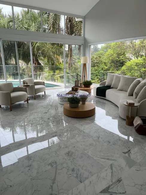 Foto 4 de Casa com 4 quartos à venda, 1500m2 em Barueri - SP