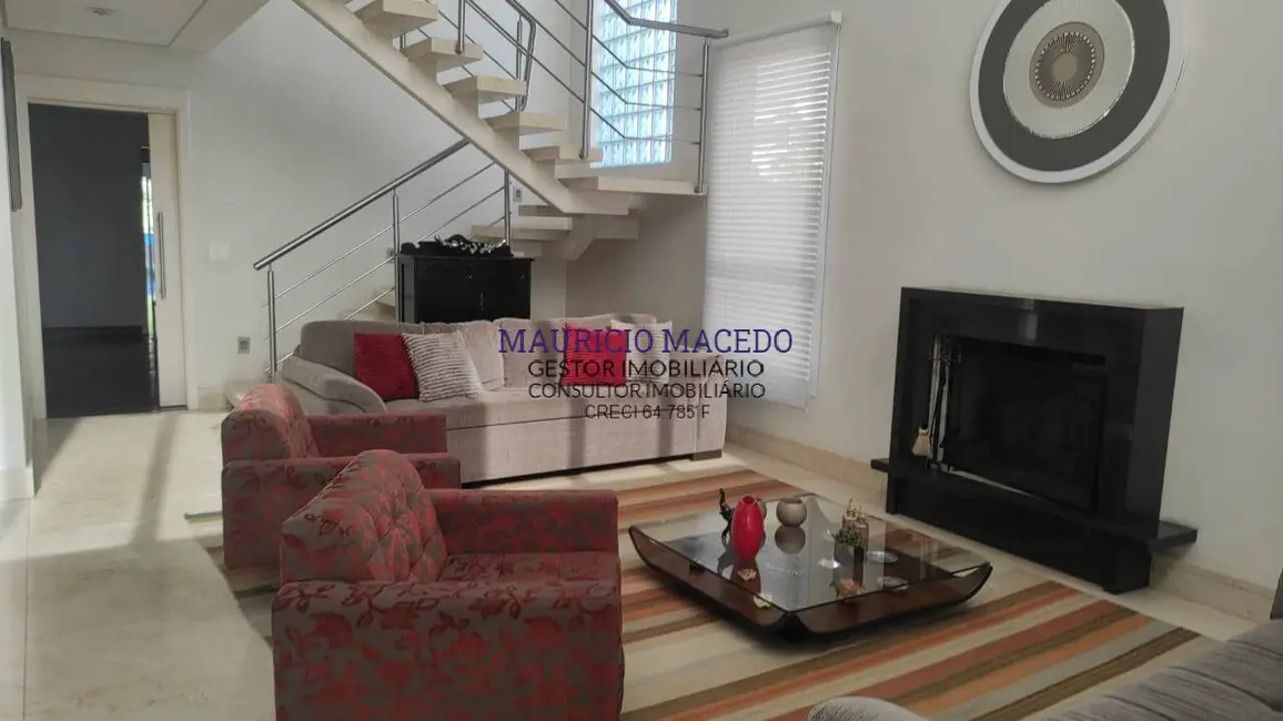 Foto 1 de Casa com 3 quartos à venda e para alugar, 688m2 em Alphaville, Santana De Parnaiba - SP