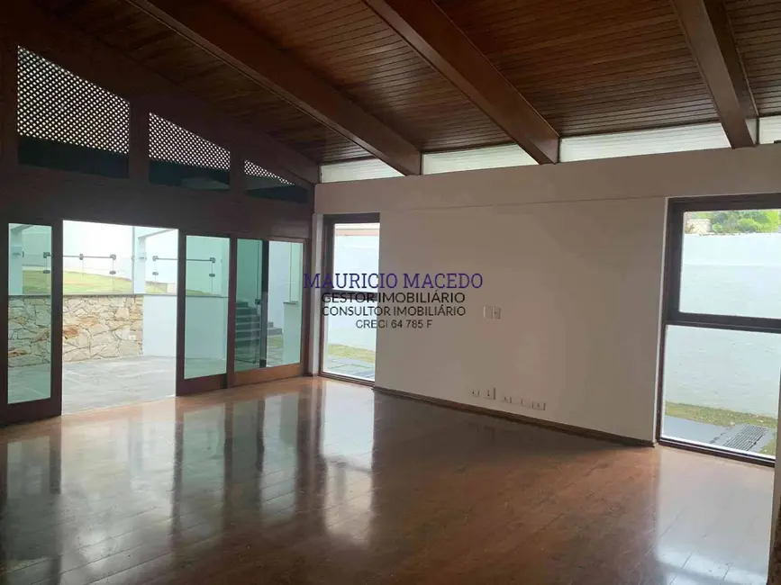 Casa com 3 quartos para alugar, 1209m2 em Alphaville Residencial Um, Barueri - SP - imagem 2 Foto 2 de Casa com 3 quartos para alugar, 1209m2 em Alphaville Residencial Um, Barueri - SP