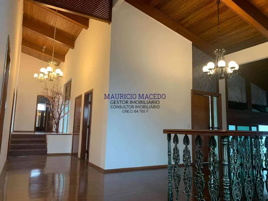 Casa com 3 quartos para alugar, 1209m2 em Alphaville Residencial Um, Barueri - SP - imagem 5 Foto 5 de Casa com 3 quartos para alugar, 1209m2 em Alphaville Residencial Um, Barueri - SP