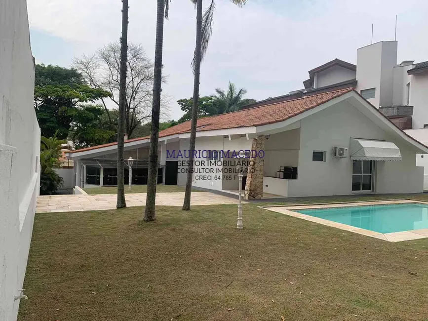 Casa com 3 quartos para alugar, 1209m2 em Alphaville Residencial Um, Barueri - SP - imagem 1 Foto 1 de Casa com 3 quartos para alugar, 1209m2 em Alphaville Residencial Um, Barueri - SP