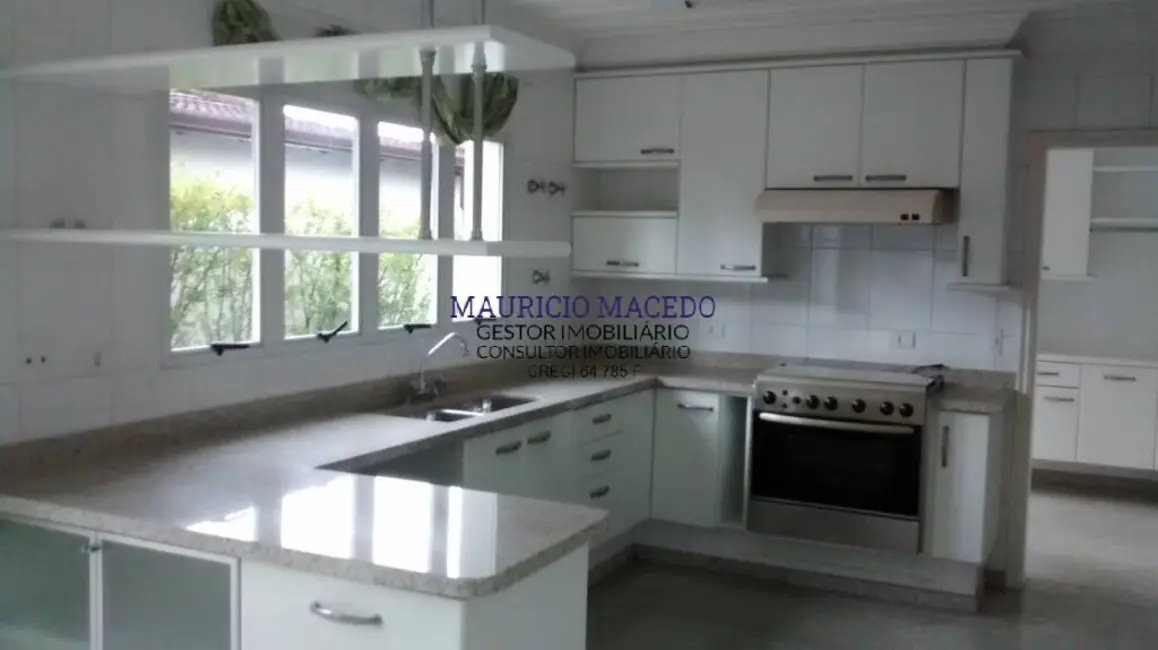 Foto 4 de Casa com 4 quartos para alugar, 560m2 em Alphaville Residencial Dois, Barueri - SP