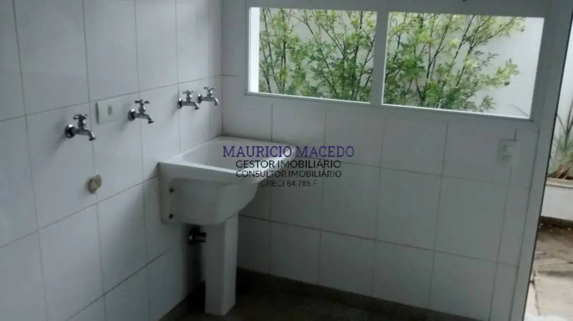 Foto 2 de Casa com 4 quartos para alugar, 560m2 em Alphaville Residencial Dois, Barueri - SP