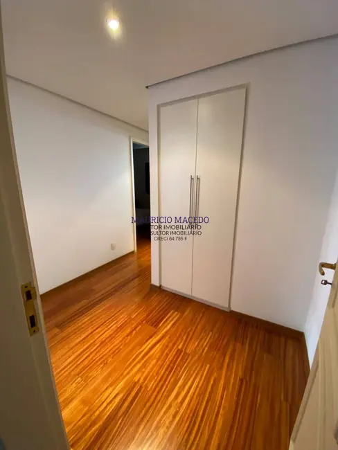 Foto 8 de Apartamento com 3 quartos à venda, 215m2 em Barueri - SP