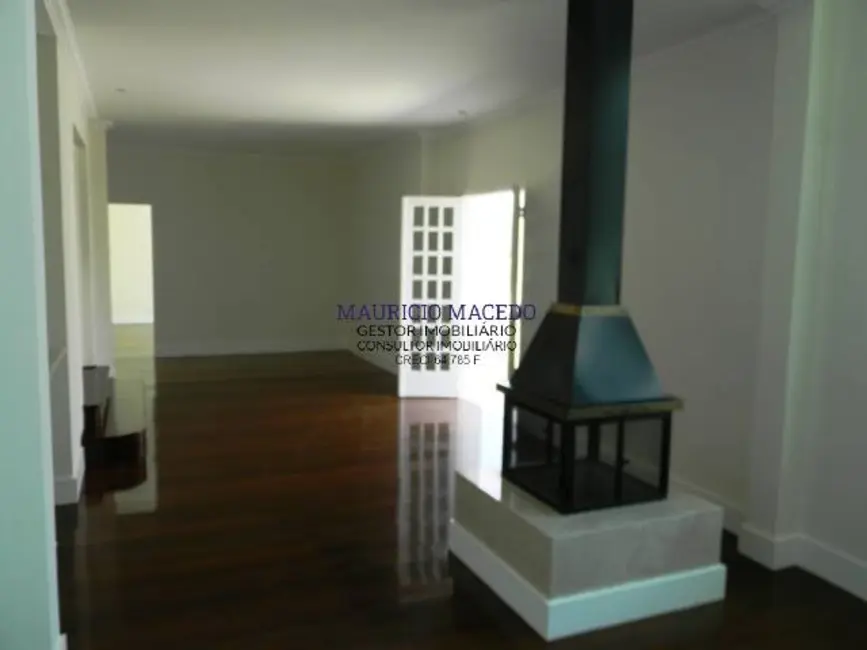 Casa com 5 quartos para alugar, 480m2 em Alphaville, Santana De Parnaiba - SP - imagem 3 Foto 3 de Casa com 5 quartos para alugar, 480m2 em Alphaville, Santana De Parnaiba - SP