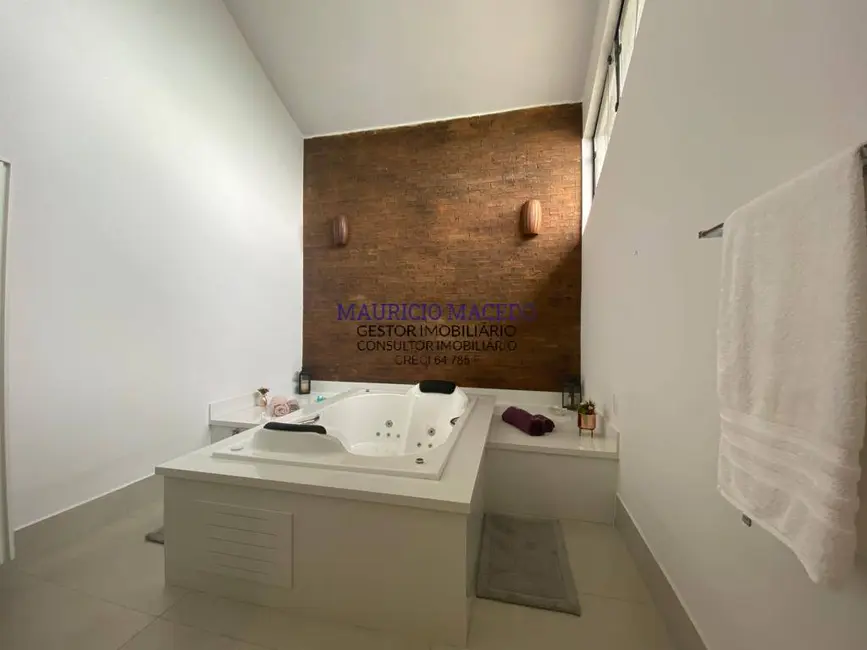 Foto 3 de Casa com 4 quartos à venda, 560m2 em Alphaville Residencial Dois, Barueri - SP