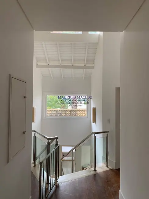 Foto 6 de Casa com 4 quartos para alugar, 550m2 em Santana De Parnaiba - SP