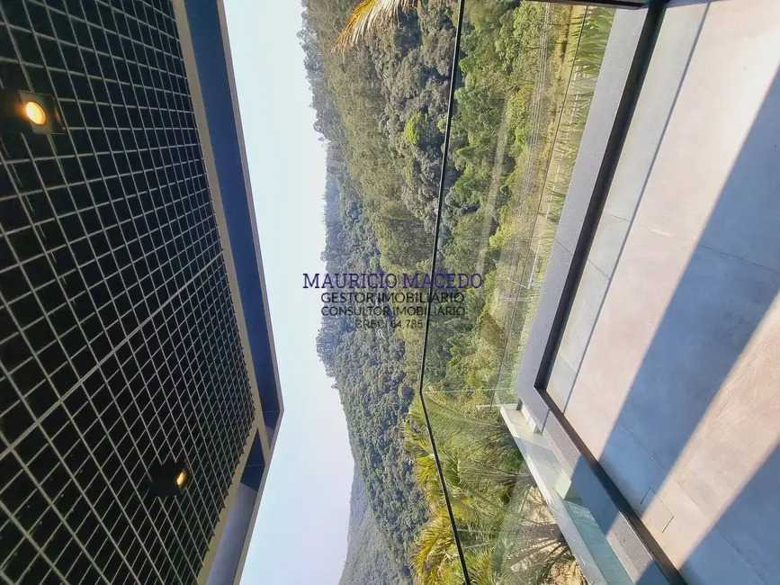 Foto 2 de Casa com 4 quartos à venda, 525m2 em Santana De Parnaiba - SP