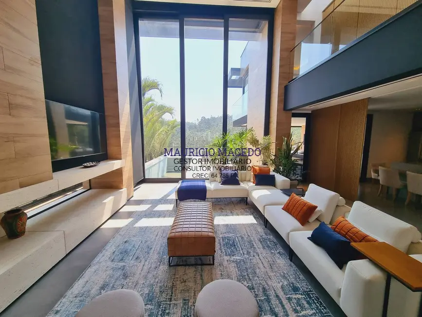 Foto 1 de Casa com 4 quartos à venda, 525m2 em Santana De Parnaiba - SP