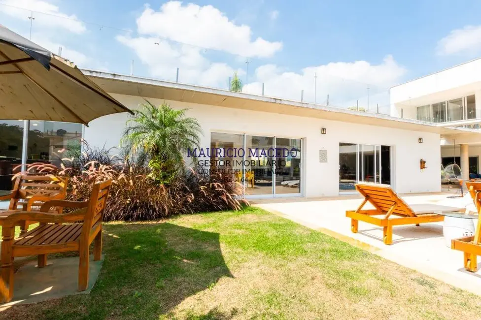 Foto 6 de Casa com 4 quartos à venda e para alugar, 1900m2 em Barueri - SP