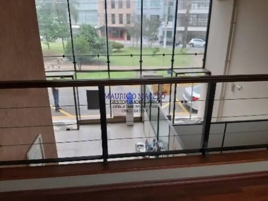 Loja para alugar, 300m2 em Alphaville Conde I, Barueri - SP - imagem 3 Foto 3 de Loja para alugar, 300m2 em Alphaville Conde I, Barueri - SP