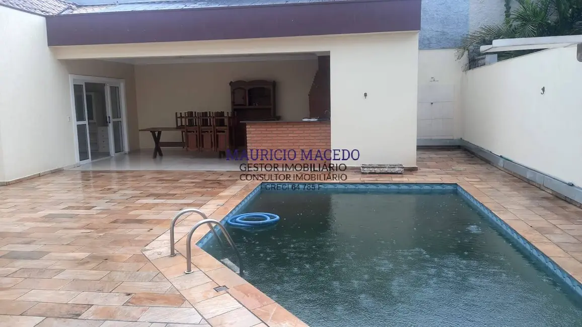 Casa com 5 quartos para alugar, 640m2 em Alphaville Residencial Um, Barueri - SP - imagem 5 Foto 5 de Casa com 5 quartos para alugar, 640m2 em Alphaville Residencial Um, Barueri - SP