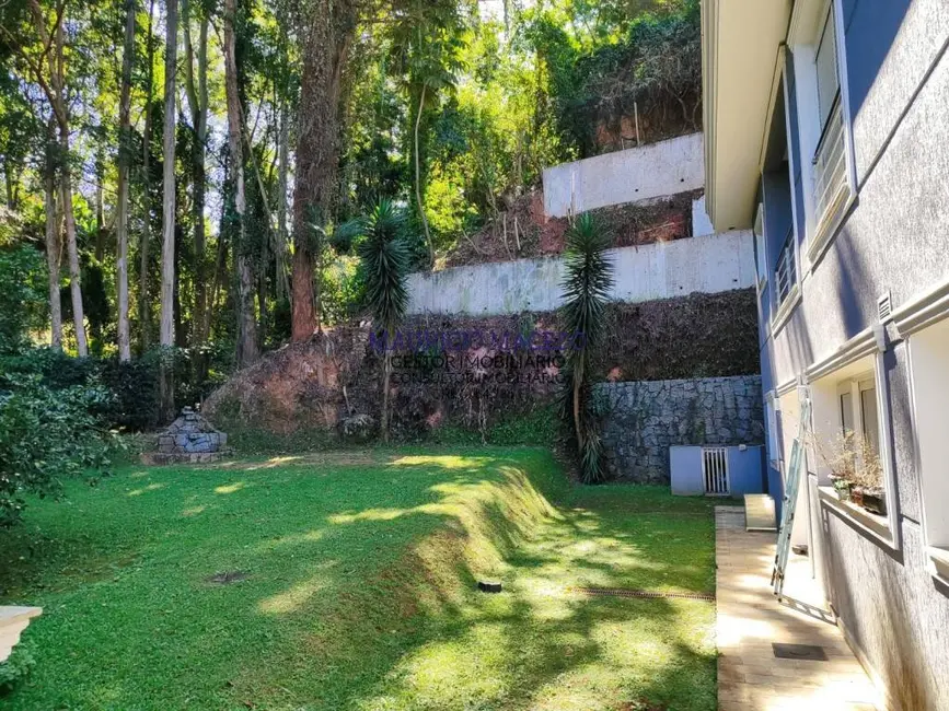 Foto 4 de Casa com 4 quartos para alugar, 1300m2 em Barueri - SP
