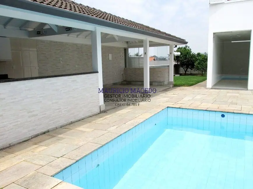 Casa com 4 quartos à venda e para alugar, 850m2 em Alphaville, Santana De Parnaiba - SP - imagem 9 Foto 9 de Casa com 4 quartos à venda e para alugar, 850m2 em Alphaville, Santana De Parnaiba - SP