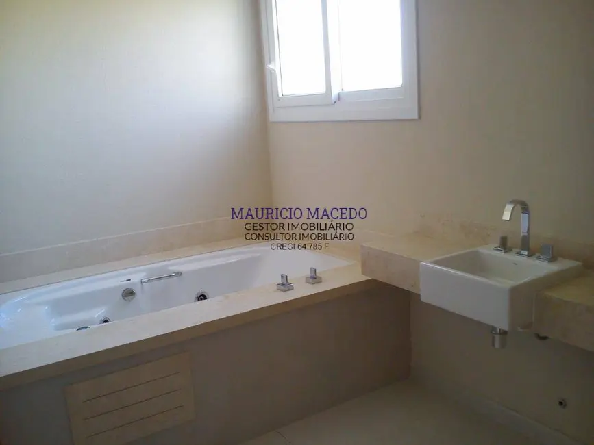 Casa com 4 quartos à venda e para alugar, 480m2 em Alphaville, Santana De Parnaiba - SP - imagem 7 Foto 7 de Casa com 4 quartos à venda e para alugar, 480m2 em Alphaville, Santana De Parnaiba - SP