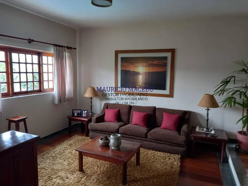 Casa com 3 quartos à venda, 440m2 em Alphaville, Santana De Parnaiba - SP - imagem 3 Foto 3 de Casa com 3 quartos à venda, 440m2 em Alphaville, Santana De Parnaiba - SP
