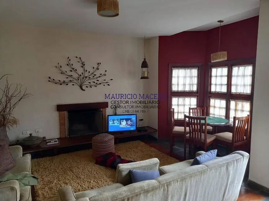 Casa com 3 quartos à venda, 440m2 em Alphaville, Santana De Parnaiba - SP - imagem 4 Foto 4 de Casa com 3 quartos à venda, 440m2 em Alphaville, Santana De Parnaiba - SP