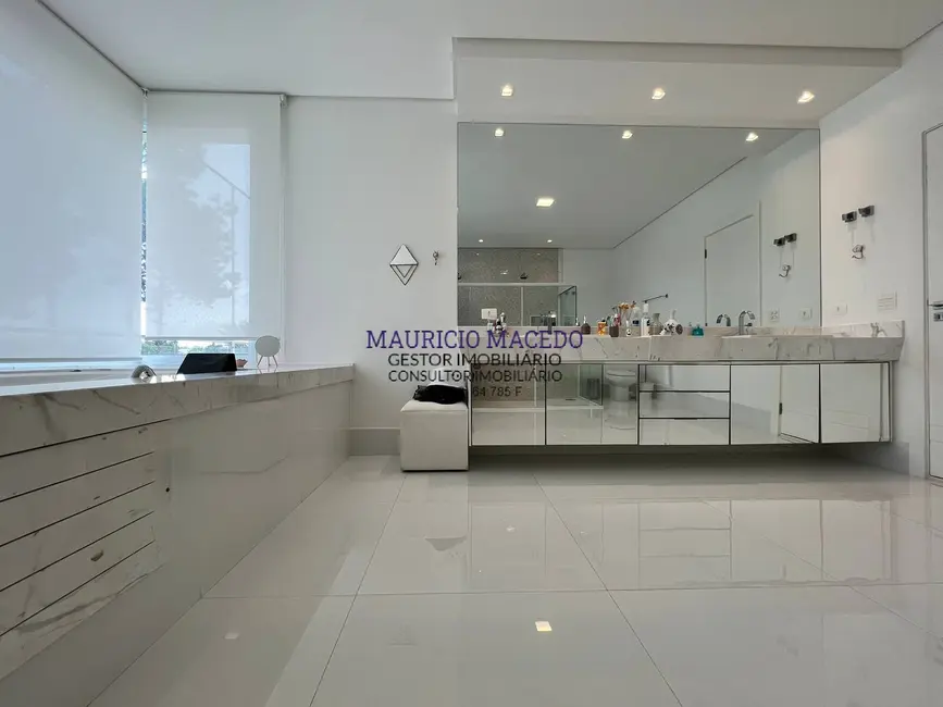 Casa com 4 quartos à venda, 738m2 em Alphaville, Santana De Parnaiba - SP - imagem 9 Foto 9 de Casa com 4 quartos à venda, 738m2 em Alphaville, Santana De Parnaiba - SP