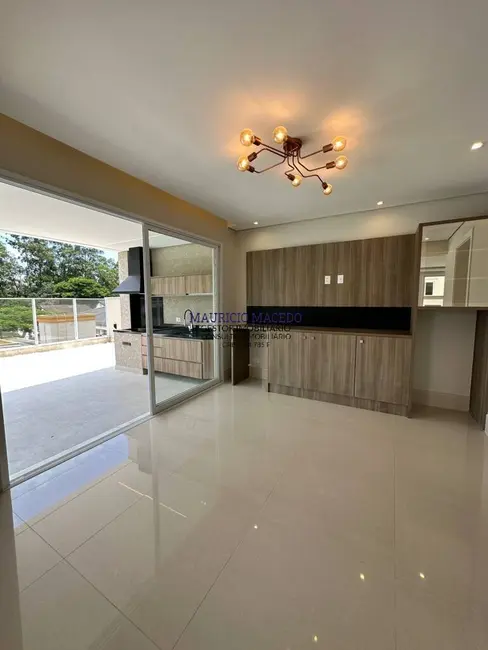 Foto 9 de Casa com 4 quartos à venda, 320m2 em Barueri - SP