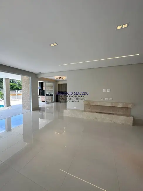 Foto 8 de Casa com 4 quartos à venda, 320m2 em Barueri - SP