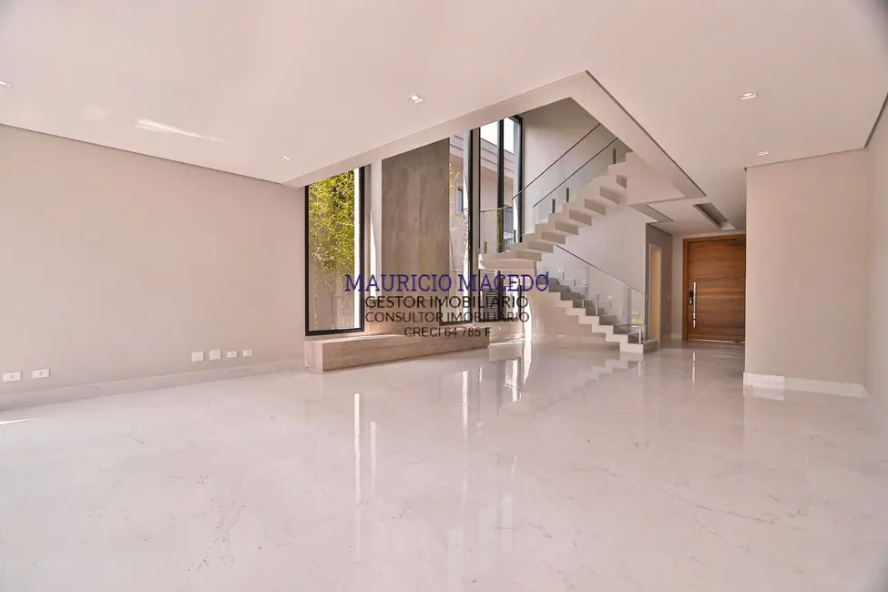 Casa com 4 quartos à venda, 566m2 em Alphaville, Santana De Parnaiba - SP - imagem 4 Foto 4 de Casa com 4 quartos à venda, 566m2 em Alphaville, Santana De Parnaiba - SP