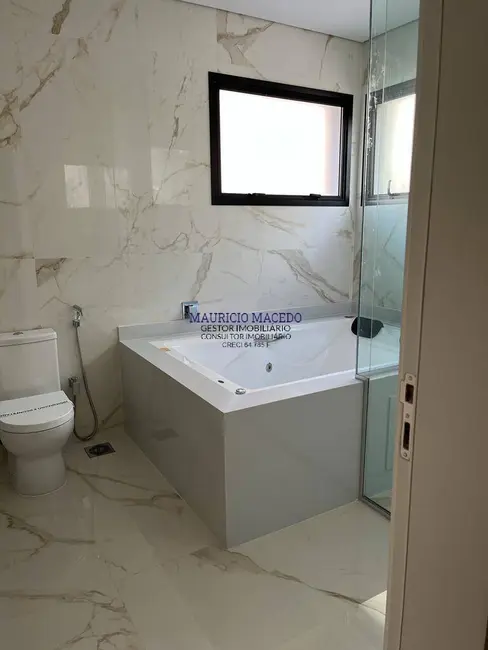 Casa com 4 quartos à venda, 570m2 em Alphaville, Santana De Parnaiba - SP - imagem 9 Foto 9 de Casa com 4 quartos à venda, 570m2 em Alphaville, Santana De Parnaiba - SP