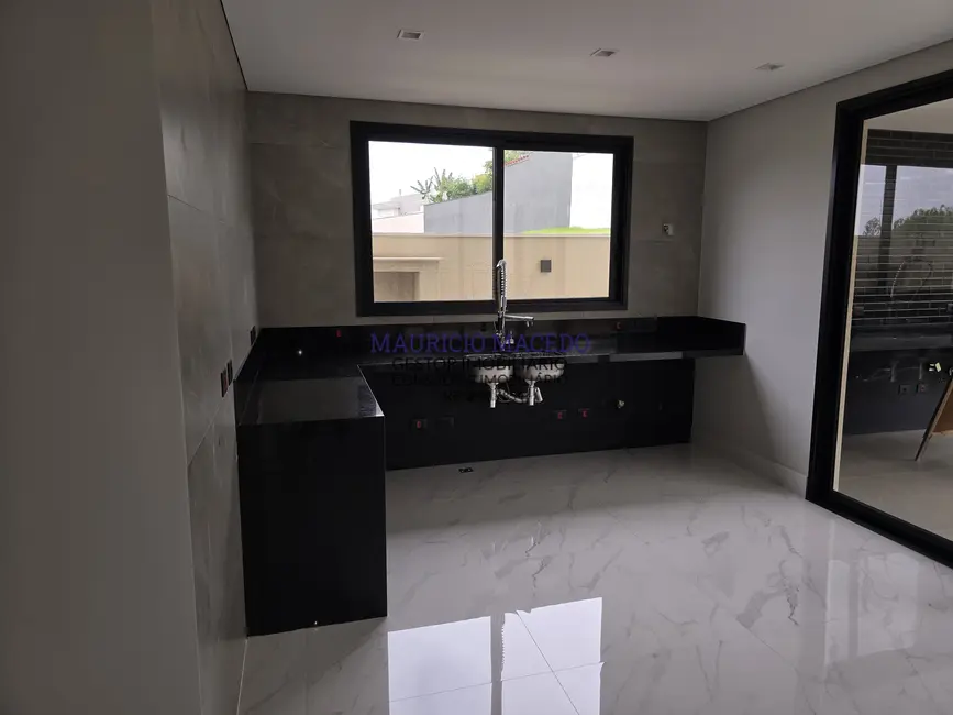 Foto 4 de Casa com 4 quartos à venda e para alugar, 490m2 em Alphaville, Santana De Parnaiba - SP