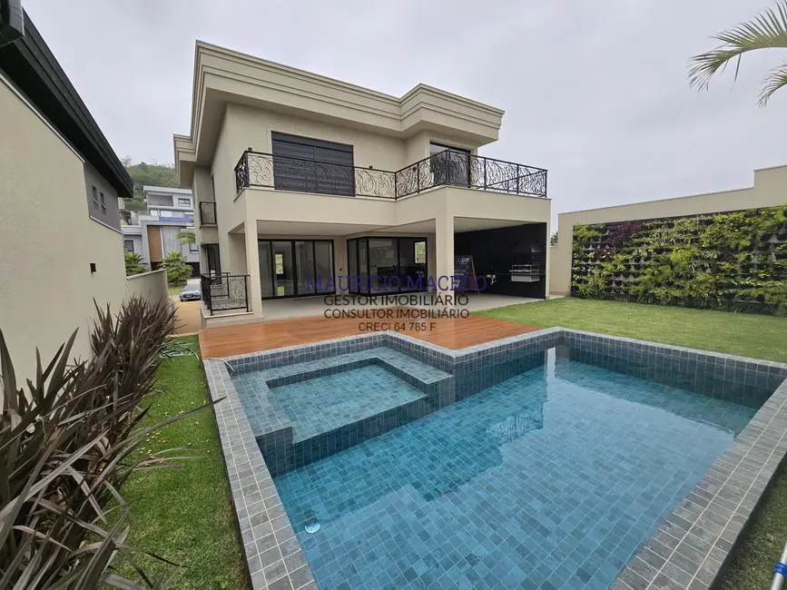 Foto 1 de Casa com 4 quartos à venda e para alugar, 490m2 em Alphaville, Santana De Parnaiba - SP