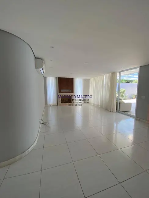 Foto 2 de Casa com 4 quartos à venda e para alugar, 560m2 em Barueri - SP