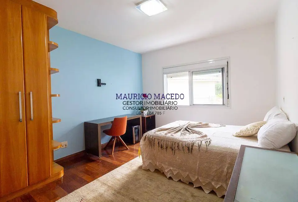 Foto 4 de Casa com 6 quartos à venda, 750m2 em Barueri - SP