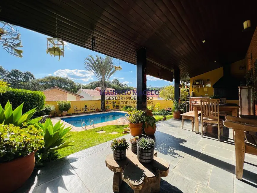 Foto 4 de Casa com 3 quartos para alugar, 360m2 em Alphaville, Santana De Parnaiba - SP