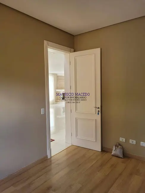 Casa com 4 quartos à venda, 555m2 em Alphaville, Santana De Parnaiba - SP - imagem 2 Foto 2 de Casa com 4 quartos à venda, 555m2 em Alphaville, Santana De Parnaiba - SP