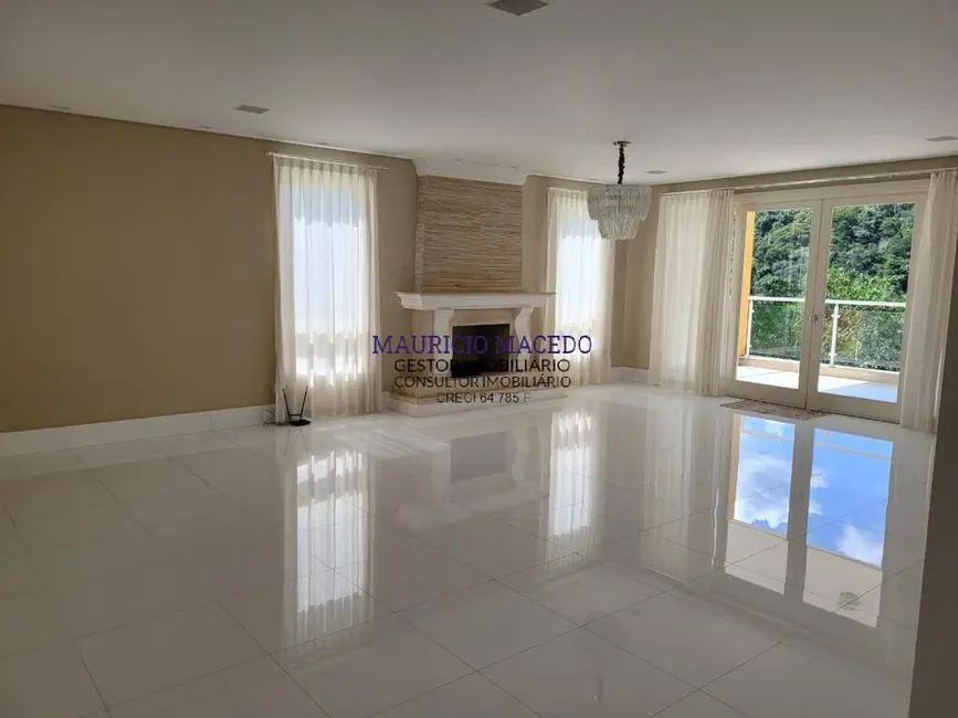 Casa com 4 quartos à venda, 555m2 em Alphaville, Santana De Parnaiba - SP - imagem 5 Foto 5 de Casa com 4 quartos à venda, 555m2 em Alphaville, Santana De Parnaiba - SP