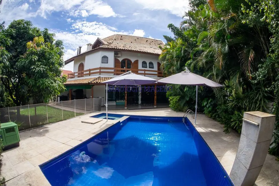 Casa com 5 quartos à venda e para alugar, 500m2 em Alphaville, Santana De Parnaiba - SP - imagem 5 Foto 5 de Casa com 5 quartos à venda e para alugar, 500m2 em Alphaville, Santana De Parnaiba - SP