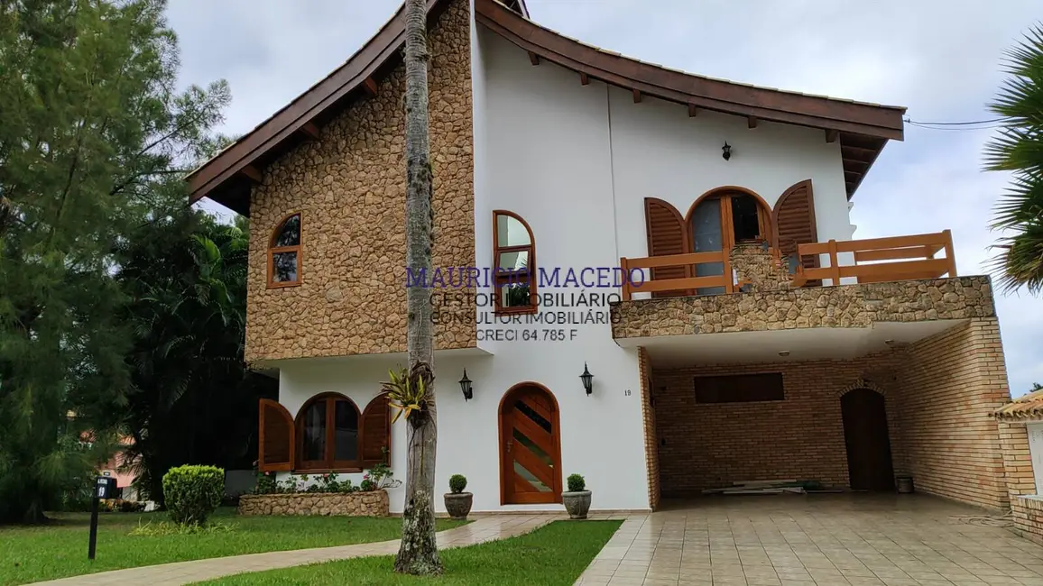 Foto 1 de Casa com 5 quartos à venda e para alugar, 500m2 em Alphaville, Santana De Parnaiba - SP