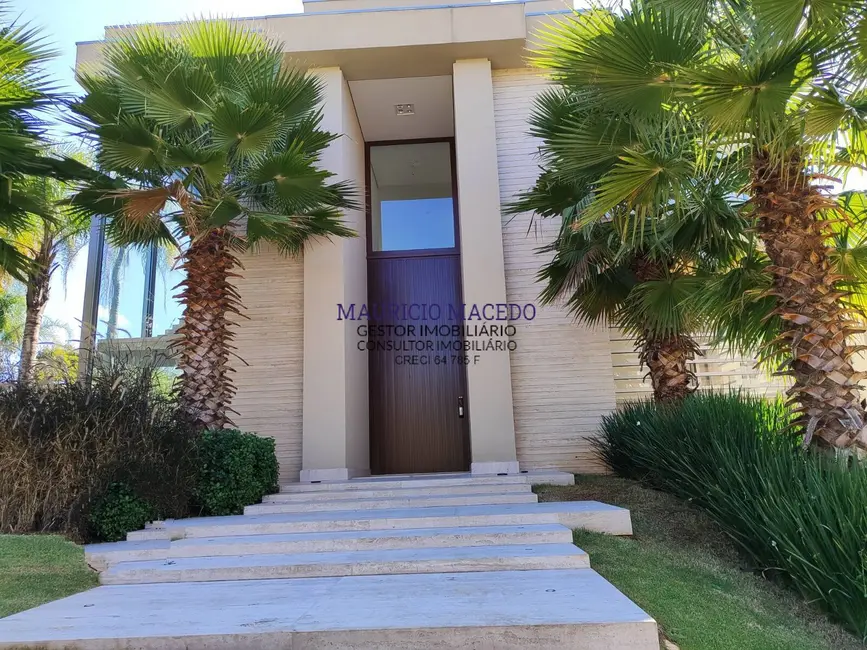 Foto 3 de Casa com 4 quartos à venda, 744m2 em Alphaville Residencial Um, Barueri - SP