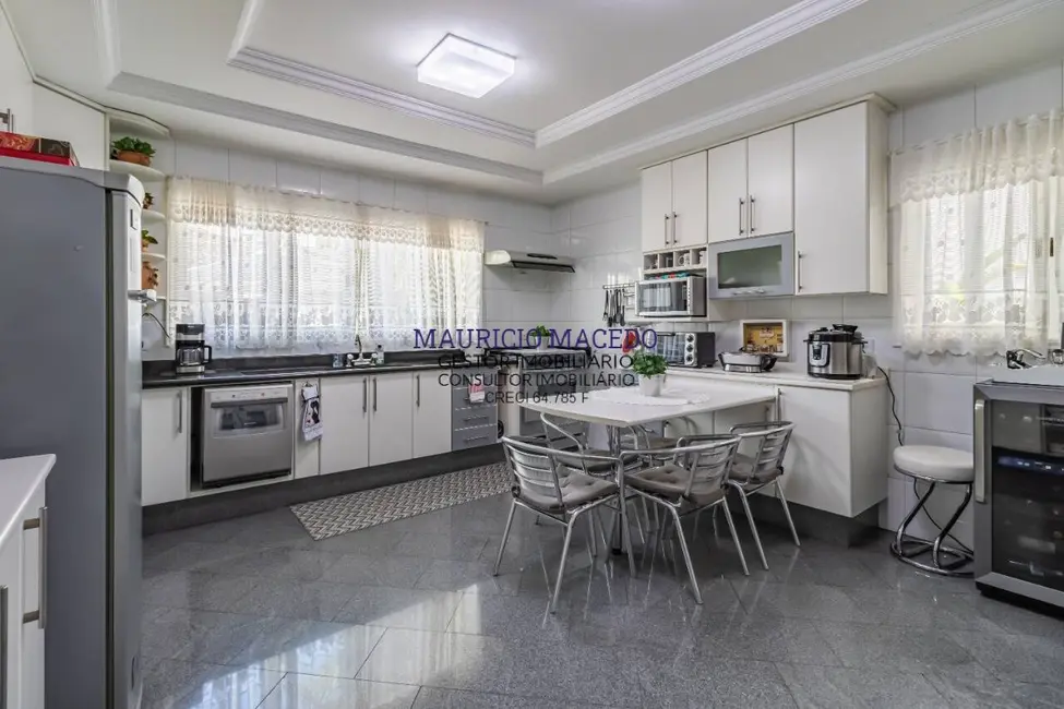 Casa com 4 quartos à venda, 486m2 em Alphaville, Santana De Parnaiba - SP - imagem 8 Foto 8 de Casa com 4 quartos à venda, 486m2 em Alphaville, Santana De Parnaiba - SP