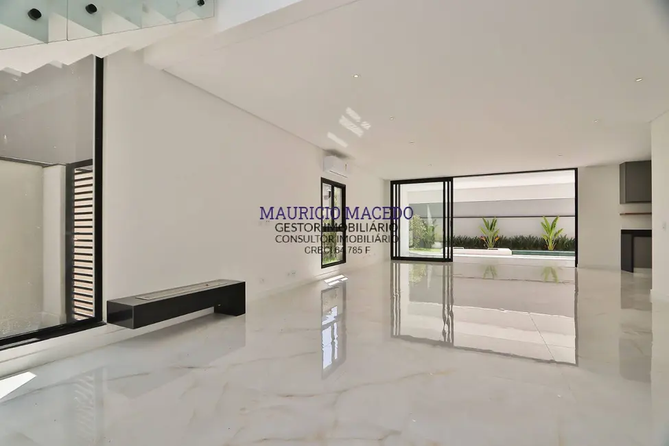 Foto 6 de Casa com 5 quartos à venda, 455m2 em Tamboré, Santana De Parnaiba - SP