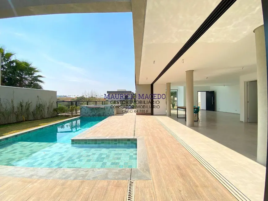 Casa com 4 quartos à venda, 480m2 em Tamboré, Santana De Parnaiba - SP - imagem 4 Foto 4 de Casa com 4 quartos à venda, 480m2 em Tamboré, Santana De Parnaiba - SP