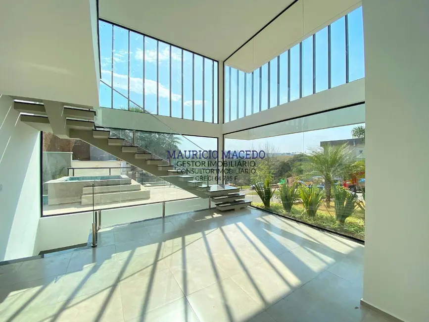 Casa com 4 quartos à venda, 480m2 em Tamboré, Santana De Parnaiba - SP - imagem 8 Foto 8 de Casa com 4 quartos à venda, 480m2 em Tamboré, Santana De Parnaiba - SP