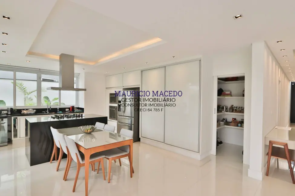 Casa com 4 quartos à venda, 357m2 em Alphaville, Santana De Parnaiba - SP - imagem 7 Foto 7 de Casa com 4 quartos à venda, 357m2 em Alphaville, Santana De Parnaiba - SP