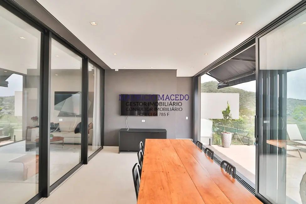 Casa com 4 quartos à venda, 450m2 em Alphaville, Santana De Parnaiba - SP - imagem 3 Foto 3 de Casa com 4 quartos à venda, 450m2 em Alphaville, Santana De Parnaiba - SP