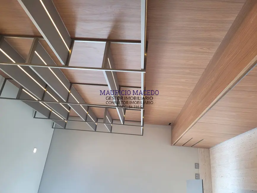 Foto 3 de Casa com 5 quartos à venda, 1700m2 em Santana De Parnaiba - SP