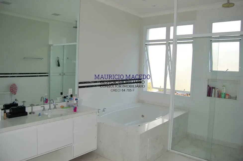 Casa com 4 quartos à venda, 471m2 em Alphaville, Santana De Parnaiba - SP - imagem 9 Foto 9 de Casa com 4 quartos à venda, 471m2 em Alphaville, Santana De Parnaiba - SP