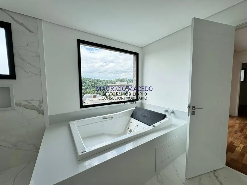 Foto 9 de Casa com 4 quartos à venda, 450m2 em Alphaville, Santana De Parnaiba - SP