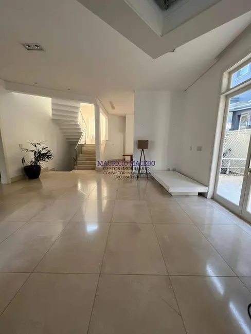 Foto 8 de Casa com 4 quartos à venda e para alugar, 420m2 em Alphaville, Santana De Parnaiba - SP