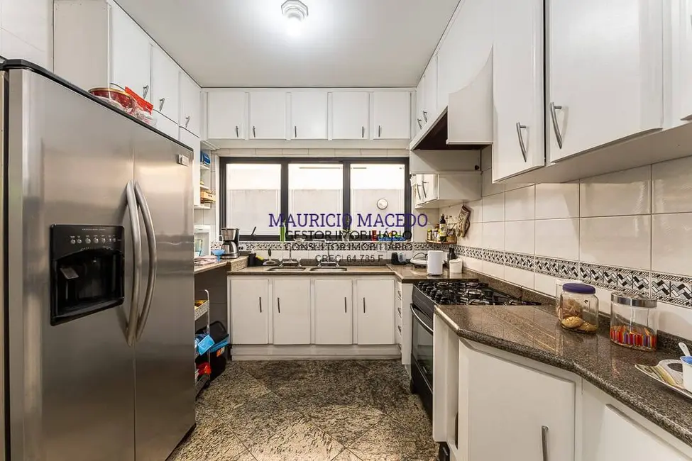 Casa com 4 quartos à venda e para alugar, 360m2 em Alphaville, Santana De Parnaiba - SP - imagem 6 Foto 6 de Casa com 4 quartos à venda e para alugar, 360m2 em Alphaville, Santana De Parnaiba - SP