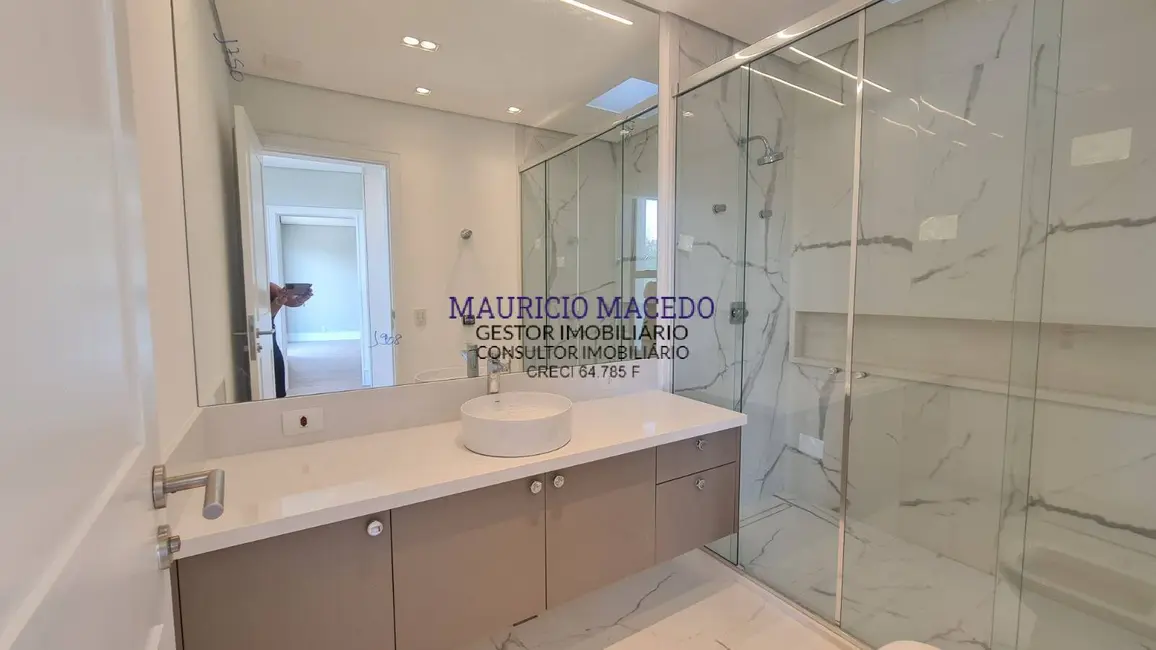 Foto 4 de Casa com 4 quartos à venda, 850m2 em Alphaville Residencial Zero, Barueri - SP