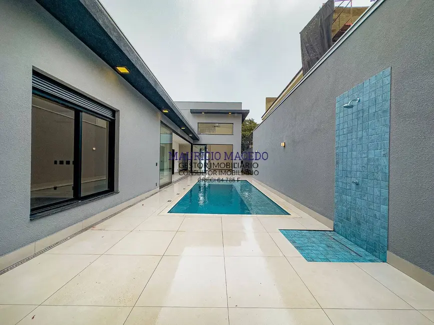 Casa com 4 quartos à venda, 490m2 em Alphaville, Santana De Parnaiba - SP - imagem 4 Foto 4 de Casa com 4 quartos à venda, 490m2 em Alphaville, Santana De Parnaiba - SP