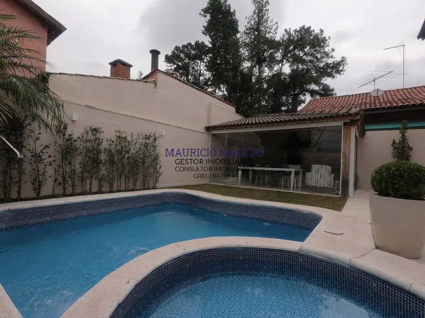 Foto 9 de Casa com 4 quartos para alugar, 360m2 em Alphaville, Santana De Parnaiba - SP